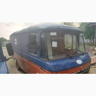 Mercedes-Benz T2 2000 Brown
