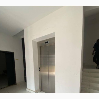 2bdrm Block of Flats in Chevron for rent
