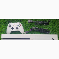 Xbox One S Bundle with 7 Games - FIFA 23, Mortal Kombat 11, and More