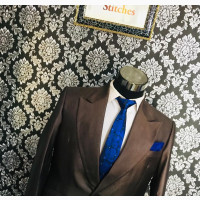 Dammygold Suit