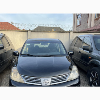 Nissan Versa 2008 Black