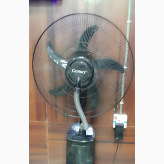 Gasa 18inches Mist Fantastic Fan Uses Water to Make It Cool
