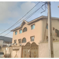 3bdrm Block of Flats in Redgate, Satellite Town for sale