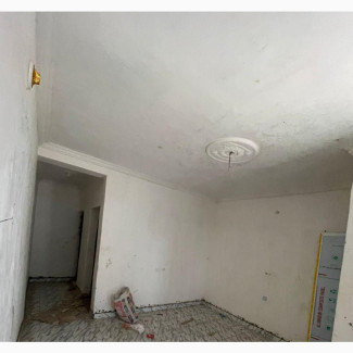 Mini Flat with Balcony in Palmgroove, Shomolu