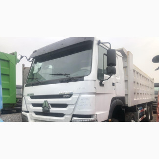 Howo Trailer 12 Tyres, White Color