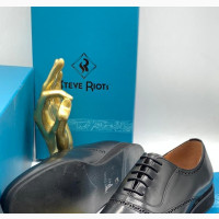 Quality Steve Riots Corporate Shoe in Brown and Black