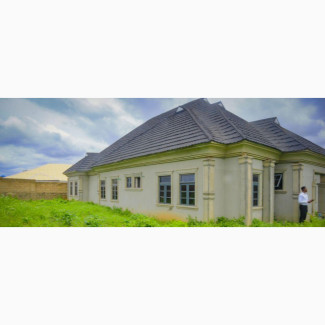 Ucompleted Bedroom Bungalow for Sale