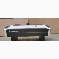 Coin Operated Airhockey
