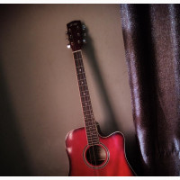 Semi-Acoustic Guitar in Excellent Condition for Sale