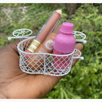 Lip Moisturizers