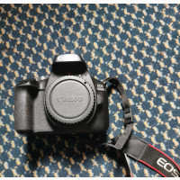 Slight Use Canon Eos 4000D No Single Fault Buy and Enjoy