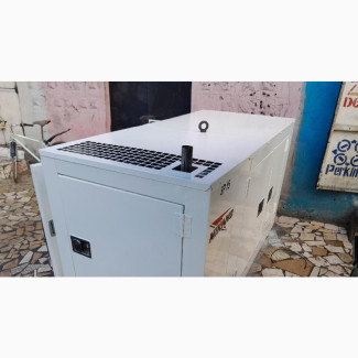 15 Kva Soundproof Generator ( Perkins 400 Series Engine )