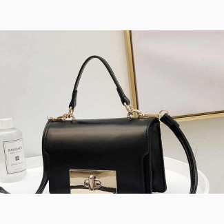 Beautiful Medium Ladies Hand Bags