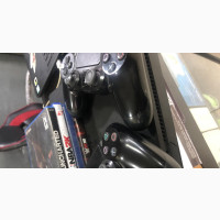 Ps4 Slim With 2pads and 3games