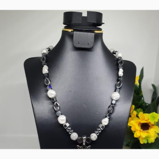 Unique Classy Necklace