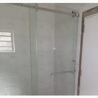 Slide Door Classic Shower Cubicle With Great Space to Bath