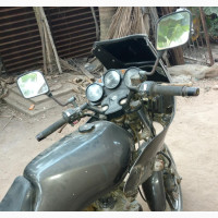 Yamaha 1999 Black