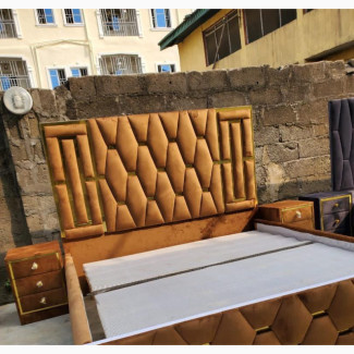 High Quality Luxury 6by6 Padded Bedframe