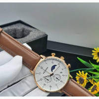 Pesirm Men Leather Strap Wristwatch