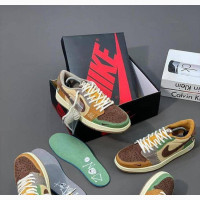 Trendingnikesbdunk (Originalgrade)*Size: 41-46**Box