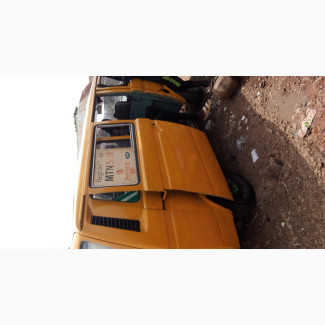 Volkswagen Transporter 1980 Yellow