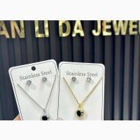 Stunning Earrings Set - Brand New