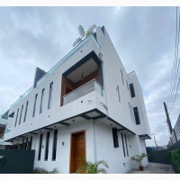 4bdrm Duplex in Angungi, Lekki for sale
