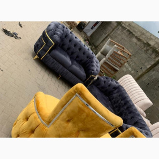 Quality Complete Set of 7 Seaters Upholstery Padded Chairs