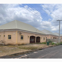 2bdrm Bungalow in 25 Years Mortgage, Karu for sale