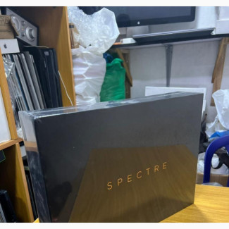 Brand New HP Spectre 14 Laptop 16GB RAM 1TB SSD Intel Core i7 Gold