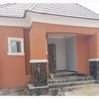 4bdrm Bungalow in Winners Estate, Enugu for sale