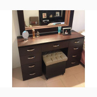 Executive Modern Dressing Mirror With Stool And Table - Home Interiors Dressers