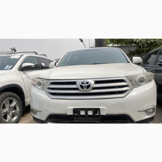 Toyota Highlander Limited 3.5L 2WD 2013 White