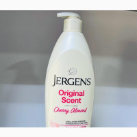 Jergens Oil-Infused Nourishing Honey Body Lotion