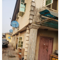 Well Renovated 2 Bedroom Flat At United Estate Alagbole Ojodu