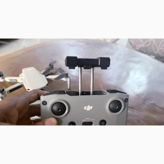 Dji Mini 2 Fly More Combo - 3 Batteries, Extra Blades, Joysticks
