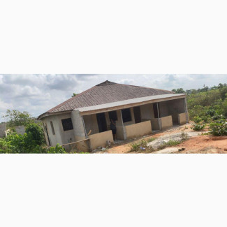 9bdrm Bungalow in Ado-Odo/Ota for sale