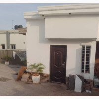 5bdrm Duplex in Nta, Estate, Oshimili North for Sale