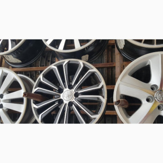 Alloyed Rims for Sale