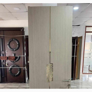 Luxury Wood Door - Brand New