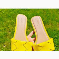 Flat Woven Mule