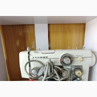 Moveable Janome Multiple Stitches Sewing Machine