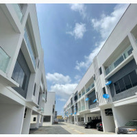 Furnished 3bdrm Apartment in Ikate for sale