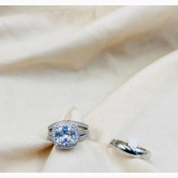 Stunning Engagement Wedding Ring - Brand New Fashion Jewelry