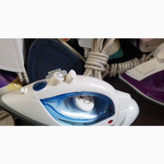 Lady Shoe Stand Steam Iron