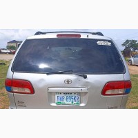Toyota Sienna 2000 Beige