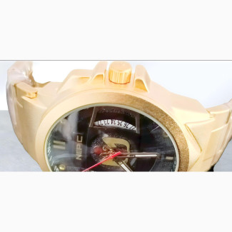 Nepic Gold Wristwatch