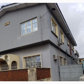 Detached 5bdrm Duplex in Olukuewu, Ibadan North West for sale