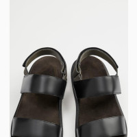 Men’S Strappy Leather Sandal