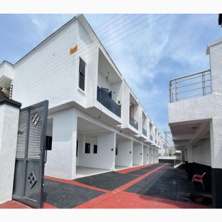 2bdrm Townhouse/Terrace in Ikota for Sale